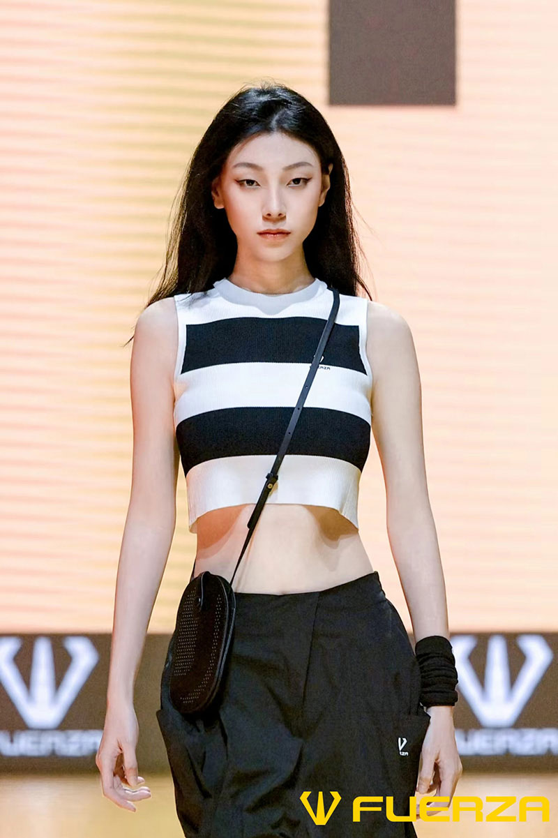 fashion show image