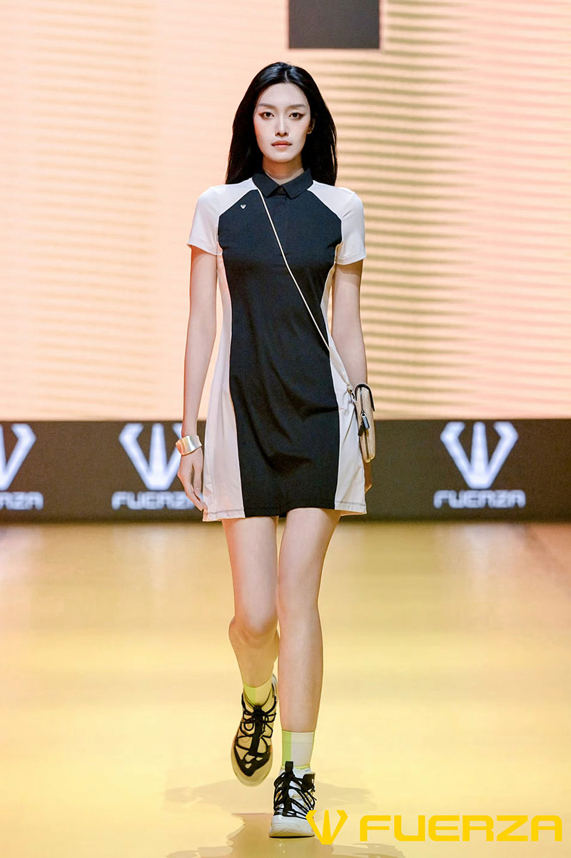 fashion show image