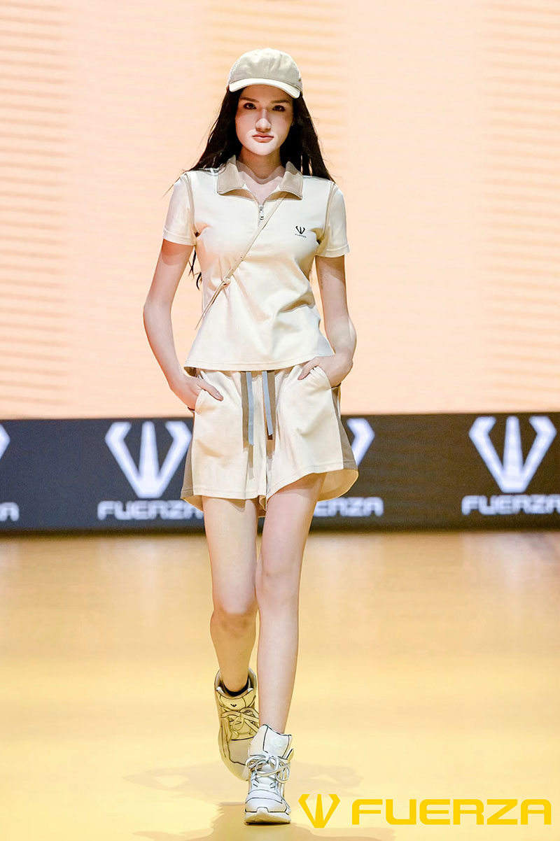 fashion show image